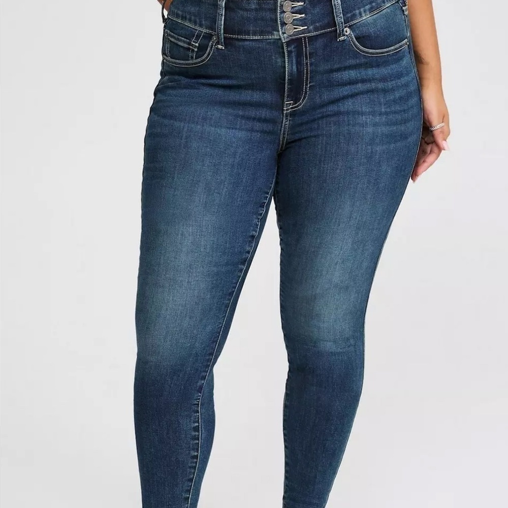 EUC Torrid Super Soft Jegging Stretch Skinny Jean Size 16S 16 Short